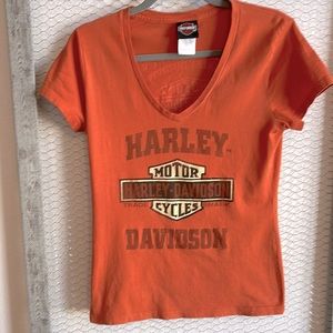 Harley Davidson V-neck T-shirt, size Medium